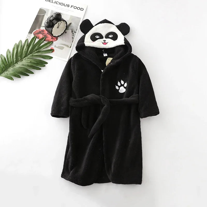 Süßer Einhorn Pyjama für kleine