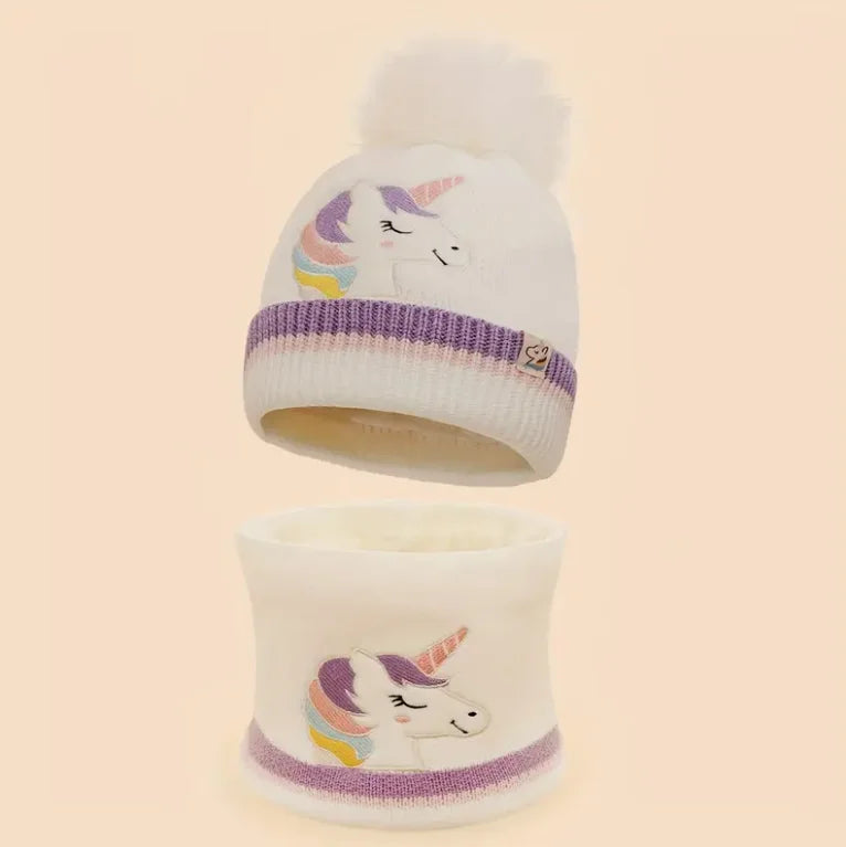 Kuschelige Einhorn Mütze für kalte Tage