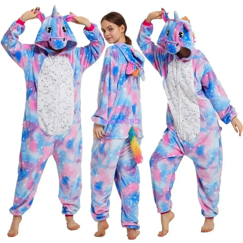 Weicher Einhorn Onesie im Panda-Stil, ideal zum Kuscheln und Entspannen