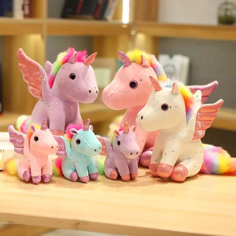 Kuscheliger Einhorn Plüsch-Anhänger