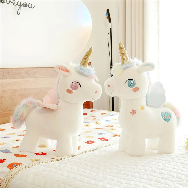 Dein kuscheliges Einhorn Kissen mit Flügeln!