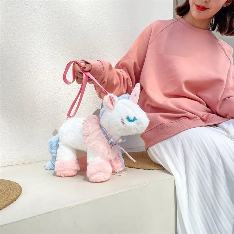 Dein flauschiger Einhorn Plüsch-Begleiter