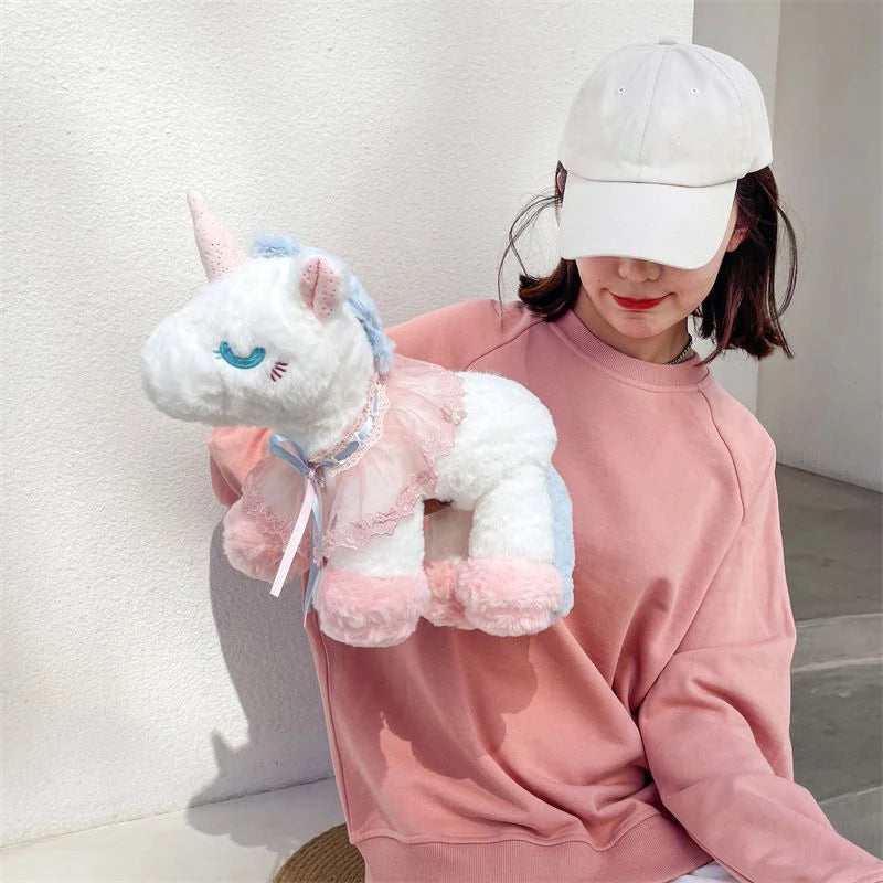 Dein flauschiger Einhorn Plüsch-Begleiter